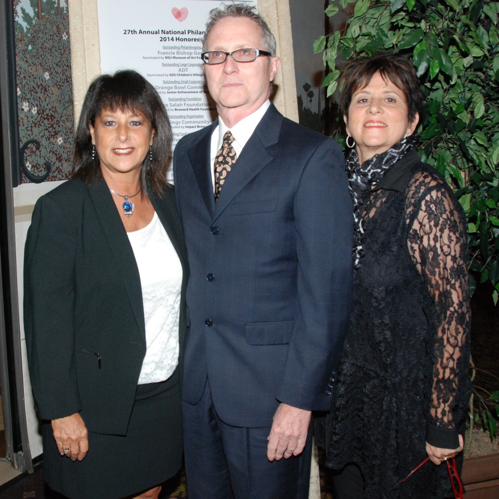 Jim, Peggy & Robert Calhoun